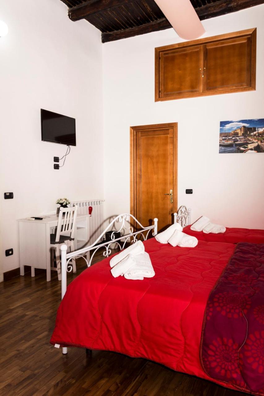 ナポリ O' Sole E' Napule Bed & Breakfast エクステリア 写真